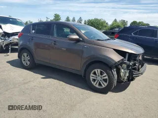2011 Kia Sportage LX with VIN KNDPBCA2XB7110381, listed as a Copart auction lot 65434035 with 117,025 mi miles and Salvage title. Bid and sale history available at DreamBid. Image 4.