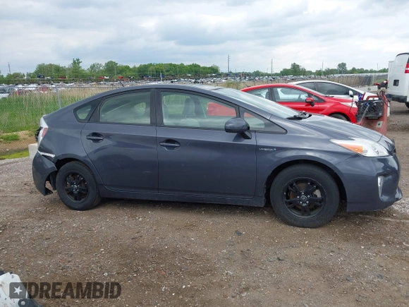 2015 Toyota Prius Four z VIN JTDKN3DU5F1934117, wystawiony jako IAAI lot #42370807 z przebiegiem 67 806 mil mil oraz . Historia ofert i sprzedaży dostępna na DreamBid. Obrazek 13.