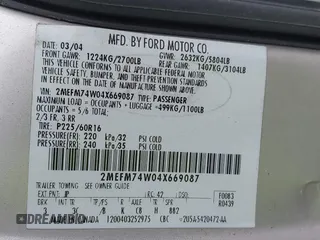 2004 Mercury Grand Marquis GS z VIN 2MEFM74W04X669087, wystawiony jako IAAI lot #42090394 z przebiegiem 172 008 mil mil oraz . Historia ofert i sprzedaży dostępna na DreamBid. Obrazek 9.