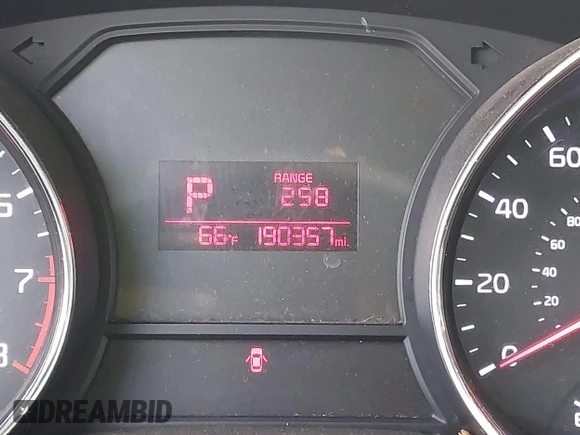 2016 Kia Sedona LX with VIN KNDMB5C13G6179817, listed as a IAAI auction lot 41908690 with 190,357 mi miles. Bid and sale history available at carsss.com. Image 14.