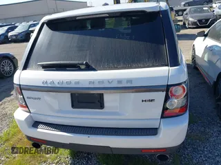 2013 Land Rover Range Rover Sport HSE z VIN SALSF2D46DA768686, wystawiony jako IAAI lot #41591453 z przebiegiem 111 563 mil mil oraz . Historia ofert i sprzedaży dostępna na DreamBid. Obrazek 17.