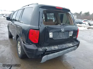2004 Honda Pilot EX with VIN 2HKYF18414H595383, listed as a IAAI auction lot 41658945 with 131,622 mi miles. Bid and sale history available at carsss.com. Image 6.