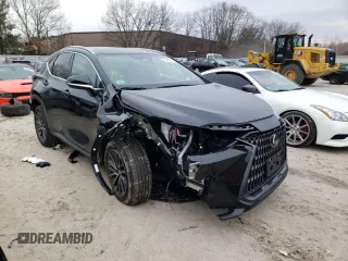 2022 Lexus NX with VIN 2T2AGCEZ5NC012338, listed as a Copart auction lot 72623402 with 1,385 mi miles. Bid and sale history available at carsss.com. Image 4.