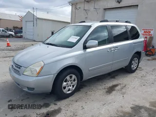 2008 Kia Sedona with VIN KNDMB133086255036, listed as a IAAI auction lot 41923884 with 269,470 mi miles. Bid and sale history available at carsss.com. Image 19.