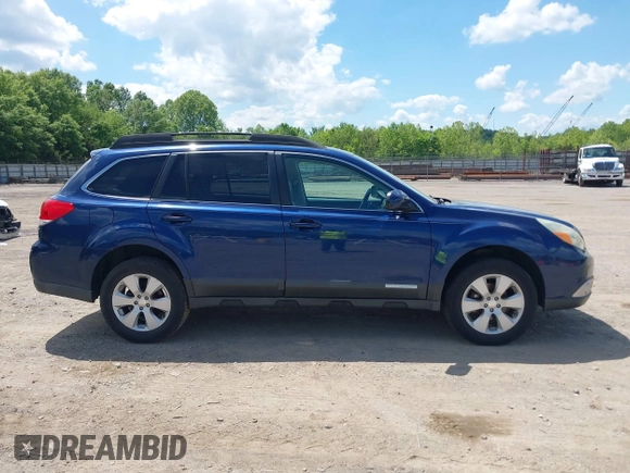 2010 Subaru Outback Premium All-Weather Anniversary z VIN 4S4BRCCC8A3313587, wystawiony jako IAAI lot #42202284 z przebiegiem 131 123 mil mil oraz . Historia ofert i sprzedaży dostępna na DreamBid. Obrazek 13.