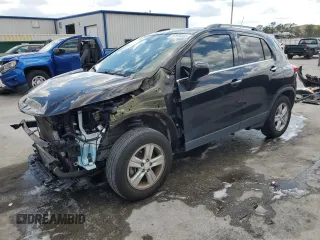 2020 Chevrolet Trax LT z VIN 3GNCJLSB5LL129795, wystawiony jako Copart lot #57074965 z przebiegiem 78 778 mil mil oraz Nie do naprawy • Non repairable. Historia ofert i sprzedaży dostępna na DreamBid. Obrazek 1.