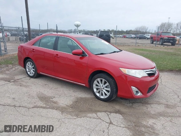 2013 Toyota Camry L with VIN 4T4BF1FK1DR311524, listed as a IAAI auction lot 41941552 with 184,566 mi miles. Bid and sale history available at carsss.com. Image 1.
