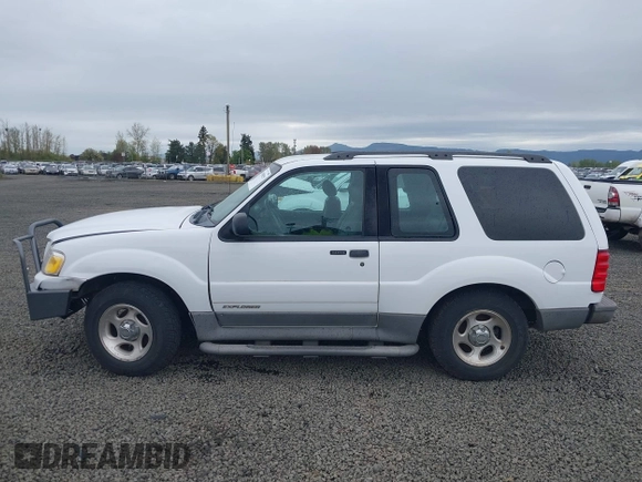 2001 Ford Explorer Sport z VIN 1FMYU70E61UB35324, wystawiony jako IAAI lot #41980557 z przebiegiem 160 020 mil mil oraz . Historia ofert i sprzedaży dostępna na DreamBid. Obrazek 14.