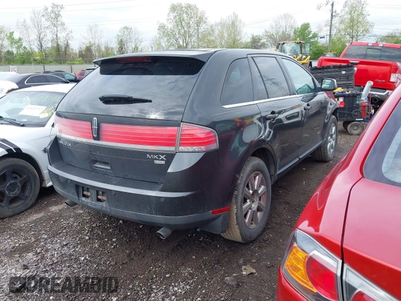 2007 Lincoln MKX with VIN 2LMDU88C07BJ16195, listed as a IAAI auction lot 42085655 with 228,615 mi miles. Bid and sale history available at carsss.com. Image 4.