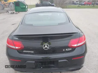 2017 Mercedes-Benz C 43 AMG с VIN WDDWJ6EB1HF475157, выставлен на аукционе IAAI как лот 42007450 с пробегом 68 762 миль миль и . История ставок и продаж доступна на DreamBid. Изображение 16.
