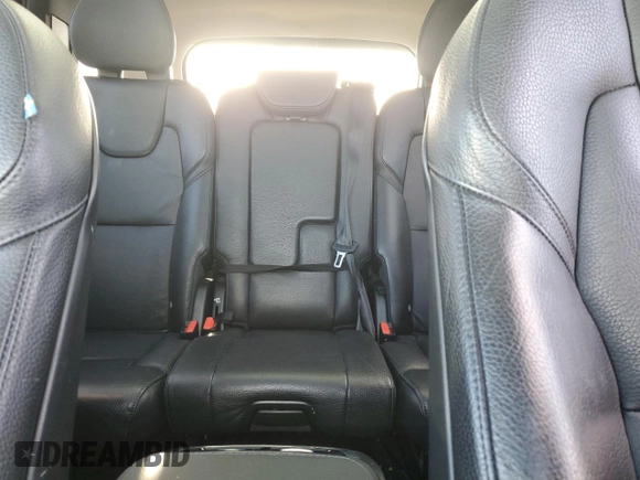 2020 Volvo XC90 Momentum with VIN YV4102PK7L1532199, listed as a Copart auction lot 45492805 with 47,553 mi miles and Salvage Title. Bid and sale history available at carsss.com. Image 10.