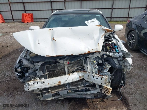 2014 Scion tC with VIN JTKJF5C7XE3073500, listed as a IAAI auction lot 41100111 with 1 mi miles. Bid and sale history available at carsss.com. Image 11.