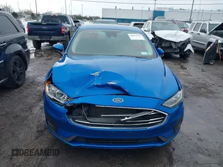 2020 Ford Fusion SE with VIN 3FA6P0HD1LR149783, listed as a IAAI auction lot 41671712 with 88,699 mi miles. Bid and sale history available at carsss.com. Image 12.