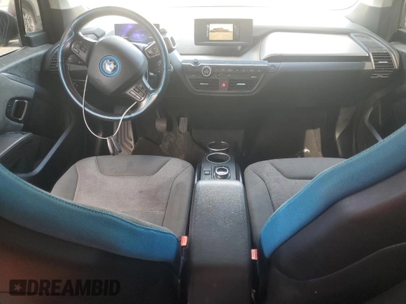 2017 BMW i3 with VIN WBY1Z8C30HV891273, listed as a Copart auction lot 58268495 with 136,735 mi miles and Salvage title. Bid and sale history available at DreamBid. Image 8.