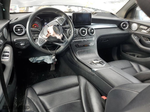 2018 Mercedes-Benz GLC with VIN WDC0J4KB2JF400671, listed as a Copart auction lot 42845225 with 70,948 mi miles and Clean Title. Bid and sale history available at carsss.com. Image 8.