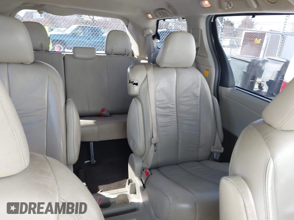 2011 Toyota Sienna XLE AAS with VIN 5TDYK3DCXBS043733, listed as a IAAI auction lot 41601544 with 221,658 mi miles and . Bid and sale history available at DreamBid. Image 8.