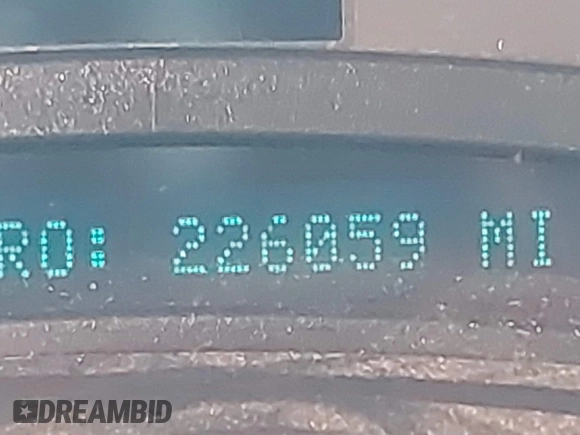 2005 Chevrolet Avalanche LS z VIN 3GNEC12Z45G252651, wystawiony jako IAAI lot #40645577 z przebiegiem 226 059 mil mil oraz . Historia ofert i sprzedaży dostępna na DreamBid. Obrazek 7.