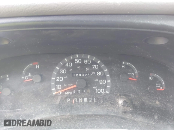 2002 Ford Econoline Passenger XL с VIN 1FBSS31L02HB38501, выставлен на аукционе IAAI как лот 42180323 с пробегом 128 327 миль миль и . История ставок и продаж доступна на DreamBid. Изображение 7.