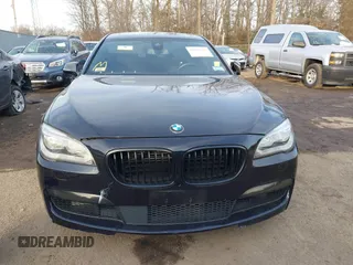 2015 BMW 7 Series 750Li xDrive with VIN WBAYF8C52FD654892, listed as a IAAI auction lot 41368616 with 158,140 mi miles. Bid and sale history available at carsss.com. Image 6.