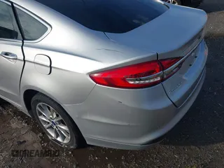 2017 Ford Fusion SE z VIN 3FA6P0HD4HR118826, wystawiony jako IAAI lot #40743513 z przebiegiem 130 038 mil mil oraz . Historia ofert i sprzedaży dostępna na DreamBid. Obrazek 18.