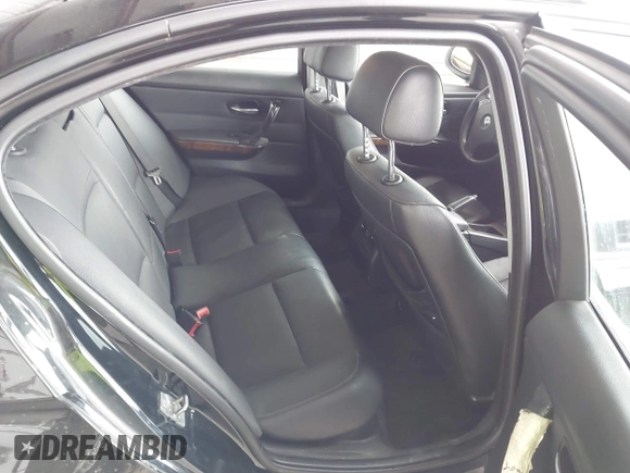2009 BMW 3 Series 328i with VIN WBAPH77539NM46299, listed as a IAAI auction lot 41832233 with 190,671 mi miles and . Bid and sale history available at DreamBid. Image 8.