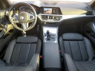 2022 BMW 3 Series M340i xDrive with VIN 3MW5U9J01N8C59541, listed as a Copart auction lot 83039444 with 44,185 mi miles and Salvage Title. Bid and sale history available at carsss.com. Image 8.