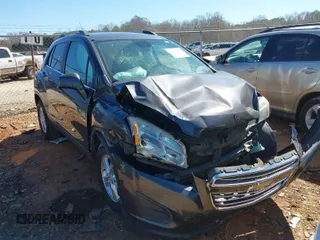 2016 Chevrolet Trax LT with VIN 3GNCJLSB3GL185966, listed as a IAAI auction lot 41773411 with 199,941 mi miles. Bid and sale history available at carsss.com. Image 1.