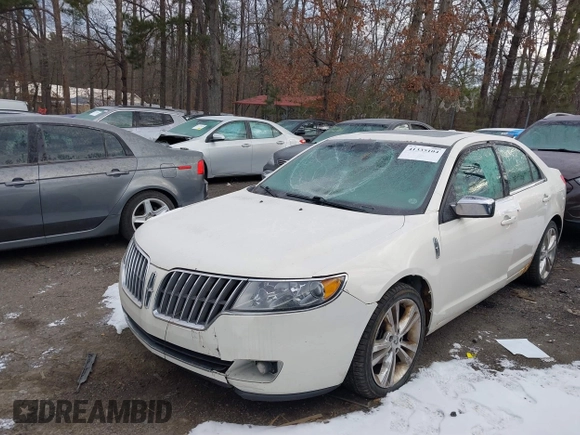 2012 Lincoln MKZ with VIN 3LNHL2GC2CR811515, listed as a IAAI auction lot 41335104 with 354,263 mi miles. Bid and sale history available at carsss.com. Image 2.