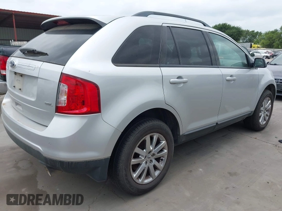 2014 Ford Edge SEL with VIN 2FMDK3JC7EBB21504, listed as a IAAI auction lot 42139586 with 174,221 mi miles. Bid and sale history available at carsss.com. Image 4.