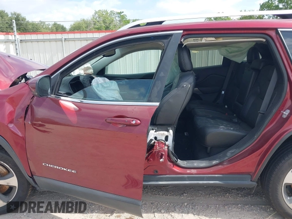 2019 Jeep Cherokee Limited z VIN 1C4PJLDB1KD443567, wystawiony jako IAAI lot #42260548 z przebiegiem Nie podano mil oraz . Historia ofert i sprzedaży dostępna na DreamBid. Obrazek 15.