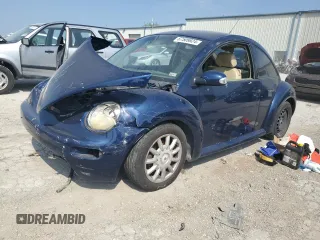 2005 Volkswagen New Beetle Coupe GLS with VIN 3VWCK31C15M413919, listed as a Copart auction lot 67509824 with 0 mi miles and Salvage Title. Bid and sale history available at carsss.com. Image 1.