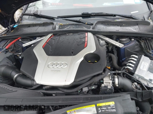 2018 Audi S5 Premium Plus z VIN WAUP4AF55JA074714, wystawiony jako IAAI lot #42198303 z przebiegiem 43 795 mil mil oraz . Historia ofert i sprzedaży dostępna na DreamBid. Obrazek 10.