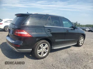 2013 Mercedes-Benz M 350 with VIN 4JGDA5HB5DA247110, listed as a Copart auction lot 66330875 with 144,333 mi miles and Clean title. Bid and sale history available at DreamBid. Image 3.