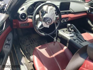 2020 Mazda MX-5 Miata RF Grand Touring with VIN JM1NDAM71L0411211, listed as a Copart auction lot 58496834 with 0 mi miles and Salvage Title. Bid and sale history available at carsss.com. Image 8.