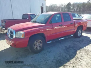 2006 Dodge Dakota SLT with VIN 1D7HE48K26S691391, listed as a IAAI auction lot 41627613 with 195,354 mi miles and . Bid and sale history available at DreamBid. Image 2.