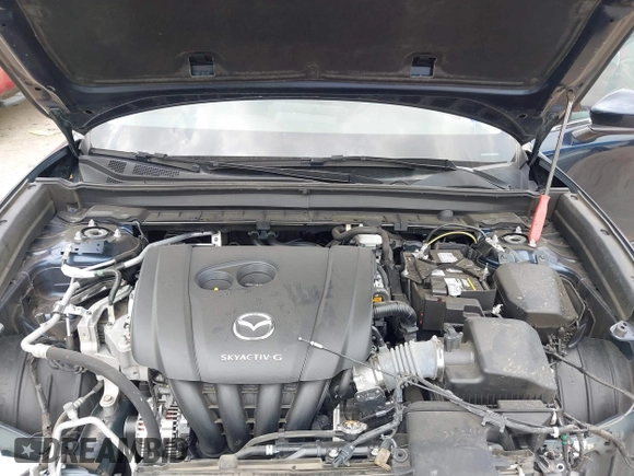 2021 Mazda CX-30 S with VIN 3MVDMAAL4MM302042, listed as a IAAI auction lot 42288275 with 39,821 mi miles and . Bid and sale history available at DreamBid. Image 10.