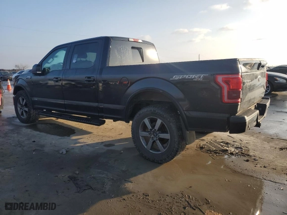 2015 Ford F-150 XLT w/HD Payload Pkg with VIN 1FTFW1EG3FFB43308, listed as a Copart auction lot 44330625 with 223,203 mi miles and Clean Title. Bid and sale history available at carsss.com. Image 2.