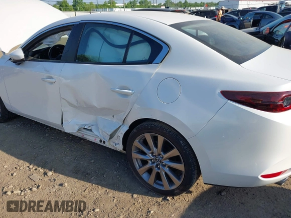 2020 Mazda 3 Select with VIN 3MZBPACL8LM135483, listed as a IAAI auction lot 42568802 with 40,466 mi miles and . Bid and sale history available at DreamBid. Image 6.