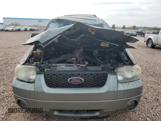 2006 Ford Escape Limited with VIN 1FMYU04166KA08056, listed as a Copart auction lot 45030965 with Not provided miles and Salvage title. Bid and sale history available at DreamBid. Image 5.