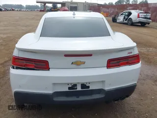 2014 Chevrolet Camaro LT z VIN 2G1FC1E39E9245413, wystawiony jako IAAI lot #42080811 z przebiegiem 88 584 mil mil oraz . Historia ofert i sprzedaży dostępna na DreamBid. Obrazek 16.