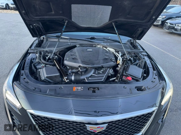 2020 Cadillac CT6 Premium Luxury with VIN 1G6KE5RSXLU110968, listed as a Copart auction lot 87606615 with 183,201 mi miles and Clean title. Bid and sale history available at DreamBid. Image 8.