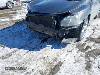 2009 Nissan Maxima SV z VIN 1N4AA51E49C850160, wystawiony jako IAAI lot #41630124 z przebiegiem 178 452 mil mil oraz . Historia ofert i sprzedaży dostępna na DreamBid. Obrazek 6.