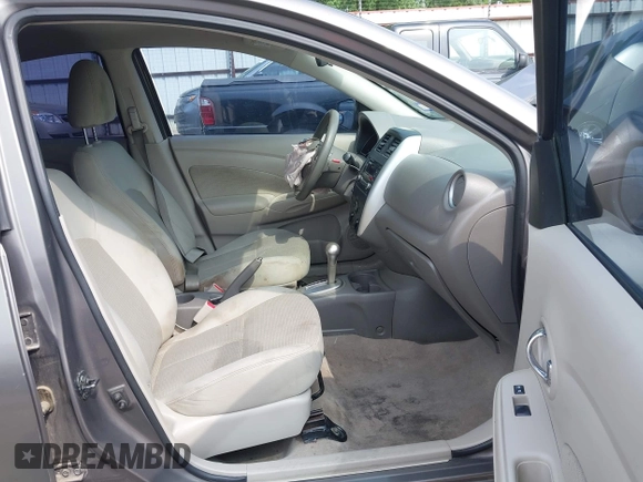 2015 Nissan Versa SV with VIN 3N1CN7APXFL830101, listed as a IAAI auction lot 41952806 with 144,354 mi miles. Bid and sale history available at carsss.com. Image 5.