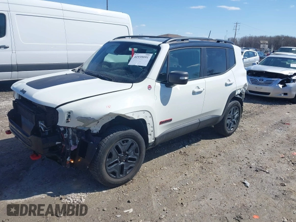 2018 Jeep Renegade Trailhawk with VIN ZACCJBCB6JPG71929, listed as a IAAI auction lot 41939091 with 109,354 mi miles. Bid and sale history available at carsss.com. Image 18.