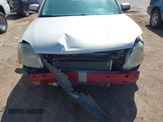 2007 Mercury Montego Premier z VIN 1MEHM42147G614358, wystawiony jako IAAI lot #39937304 z przebiegiem 125 977 mil mil oraz . Historia ofert i sprzedaży dostępna na DreamBid. Obrazek 6.
