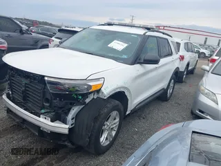 2022 Ford Explorer XLT with VIN 1FMSK8DH8NGA53766, listed as a IAAI auction lot 41588336 with 11,916 mi miles and . Bid and sale history available at DreamBid. Image 2.