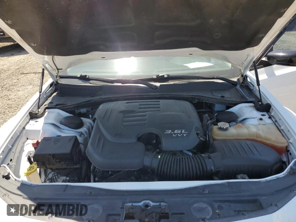 2018 Chrysler 300 Touring z VIN 2C3CCAAG4JH302012, wystawiony jako Copart lot #52806985 z przebiegiem 73 335 mil mil oraz Szkoda całkowita • Salvage title. Historia ofert i sprzedaży dostępna na DreamBid. Obrazek 11.