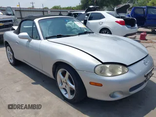 2002 Mazda MX-5 Miata Cloth z VIN JM1NB353020225252, wystawiony jako IAAI lot #42303820 z przebiegiem 194 549 mil mil oraz . Historia ofert i sprzedaży dostępna na DreamBid. Obrazek 1.