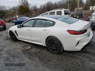 2020 BMW M8 Competition z VIN WBSGV0C00LCD88941, wystawiony jako Copart lot #36457893 z przebiegiem 19 666 mil mil oraz . Historia ofert i sprzedaży dostępna na DreamBid. Obrazek 2.