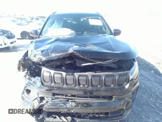 2022 Jeep Compass Latitude с VIN 3C4NJDBB5NT198996, выставлен на аукционе IAAI как лот 41612511 с пробегом 13 986 миль миль и . История ставок и продаж доступна на DreamBid. Изображение 12.